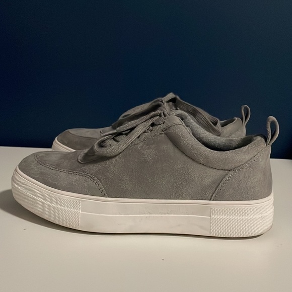 Unr8ed Gray Fashion Sneakers - Picture 5 of 10